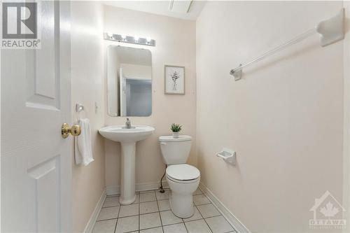 137 Shirley'S Brook Drive, Kanata, ON - Indoor Photo Showing Bathroom