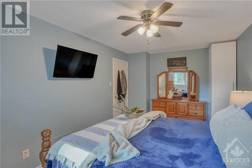 14 Henderson Street, Carleton Place, ON - Indoor Photo Showing Bedroom