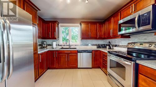 28 Tree Top Drive, St. John'S, NL - Indoor Photo Showing Kitchen With Double Sink