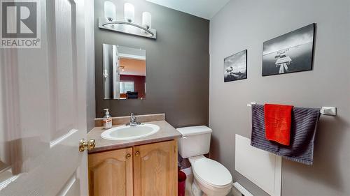 28 Tree Top Drive, St. John'S, NL - Indoor Photo Showing Bathroom