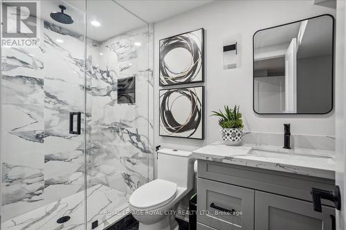 6225 Miller'S Grove, Mississauga, ON - Indoor Photo Showing Bathroom