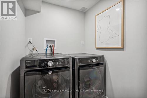 6225 Miller'S Grove, Mississauga, ON - Indoor Photo Showing Laundry Room