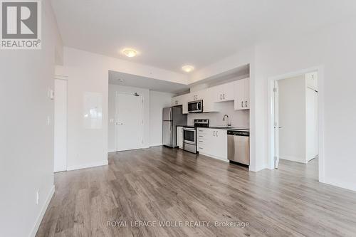 301 - 175 Commonwealth Street, Kitchener, ON - Indoor Photo Showing Kitchen