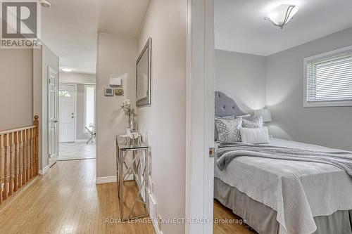 1166 Ridgecrest Avenue, Oshawa (Donevan), ON - Indoor Photo Showing Bedroom