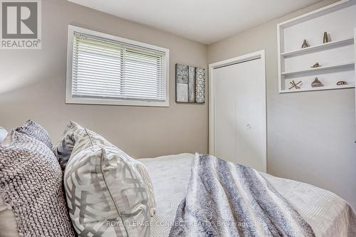 1166 Ridgecrest Avenue, Oshawa (Donevan), ON - Indoor Photo Showing Bedroom