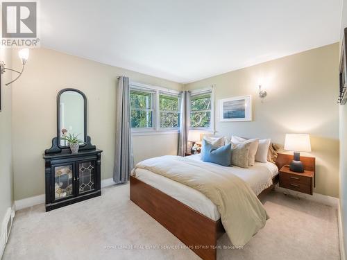 15 Heathbridge Park, Toronto (Leaside), ON - Indoor Photo Showing Bedroom