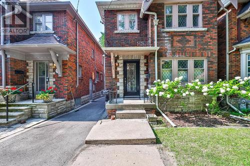 161 Chaplin Crescent, Toronto (Forest Hill South), ON - Outdoor With Facade