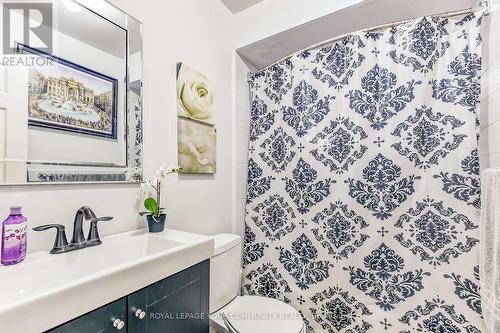 39 - 666 Constellation Drive, Mississauga (Hurontario), ON - Indoor Photo Showing Bathroom