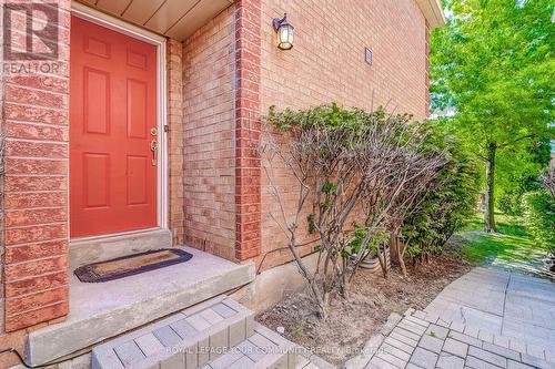 39 - 666 Constellation Drive, Mississauga (Hurontario), ON - Outdoor