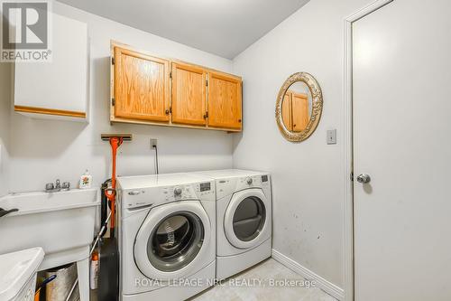 143 Briarsdale Crescent, Welland, ON - Indoor Photo Showing Laundry Room