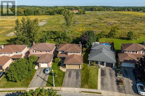 143 Briarsdale Crescent, Welland, ON - Outdoor With View