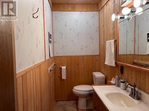 11409 Huffman Drive, Fort St. James, BC - Indoor Photo Showing Bathroom