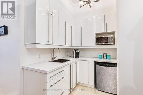 31 Simcoe Street, Collingwood, ON - Indoor Photo Showing Kitchen