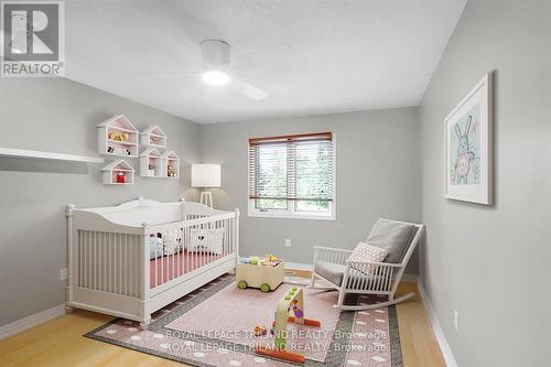 27 - 1478 Adelaide Street N, London, ON - Indoor Photo Showing Bedroom