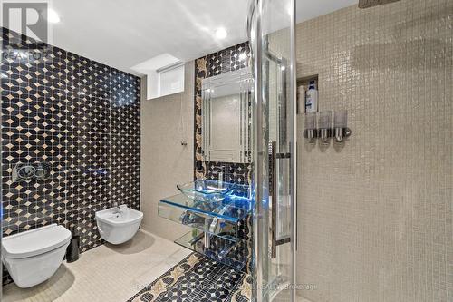 76 Upper Post Road, Vaughan, ON - Indoor Photo Showing Bathroom