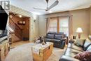 140 Park Row N, Hamilton, ON  - Indoor Photo Showing Living Room 