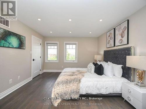 2 - 3350 Thomas Street, Mississauga (Churchill Meadows), ON - Indoor Photo Showing Bedroom