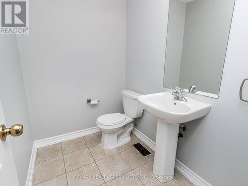 32 Kayak Heights, Brampton (Heart Lake), ON - Indoor Photo Showing Bathroom