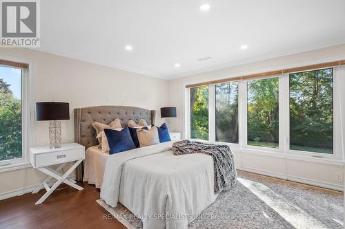 831 Caldwell Avenue, Mississauga (Lorne Park), ON - Indoor Photo Showing Bedroom