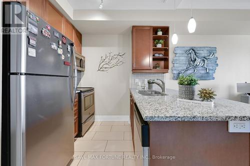 2109 - 100 John Street, Brampton, ON - Indoor Photo Showing Kitchen With Upgraded Kitchen