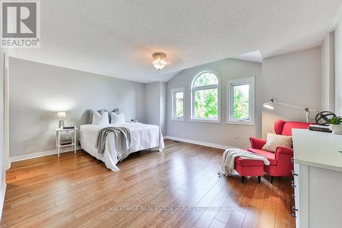 1688 Glenvista Drive W, Oakville (Iroquois Ridge North), ON - Indoor Photo Showing Bedroom