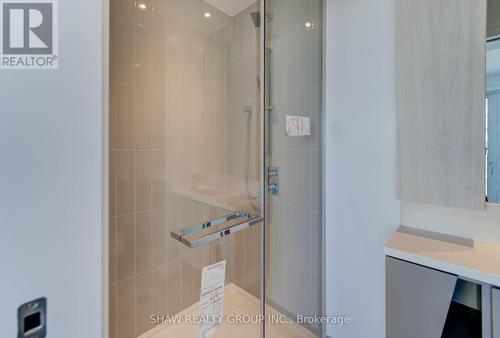 5603 - 3883 Quartz Road, Mississauga, ON - Indoor Photo Showing Bathroom