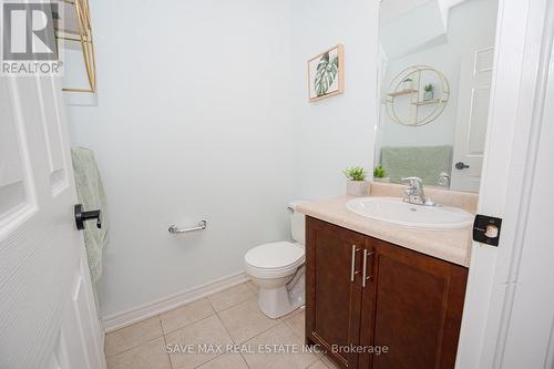 99 - 1380 Costigan Road, Milton (Clarke), ON - Indoor Photo Showing Bathroom