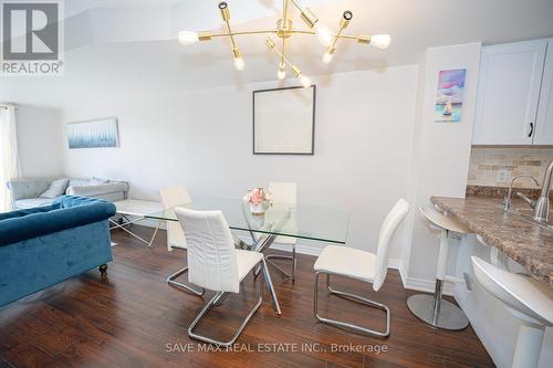 99 - 1380 Costigan Road, Milton (Clarke), ON - Indoor Photo Showing Dining Room