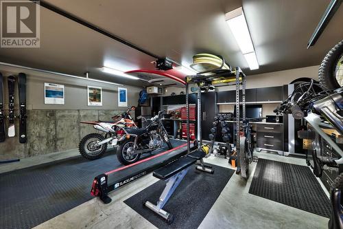 2388 Heffley Lake Road, Kamloops, BC - Indoor Photo Showing Gym Room