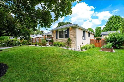 947 Easterbrook Avenue, Burlington, ON - Outdoor