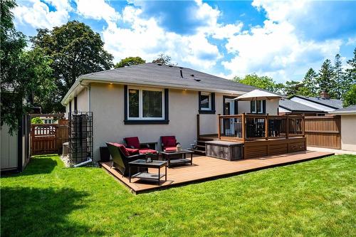 947 Easterbrook Avenue, Burlington, ON - Outdoor With Deck Patio Veranda With Exterior