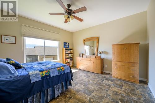 400 Belmonte Way, Kamloops, BC - Indoor Photo Showing Bedroom