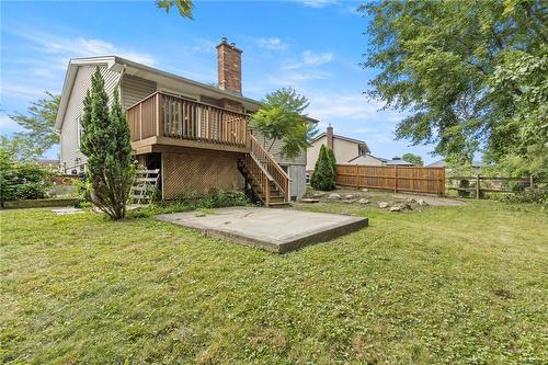 8169 Michael Street, Niagara Falls, ON - Outdoor With Deck Patio Veranda