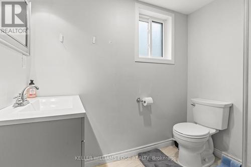 8169 Michael Street, Niagara Falls, ON - Indoor Photo Showing Bathroom