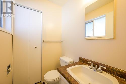 272 Alder Drive, Logan Lake, BC - Indoor Photo Showing Bathroom