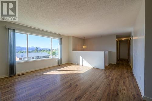 272 Alder Drive, Logan Lake, BC - Indoor