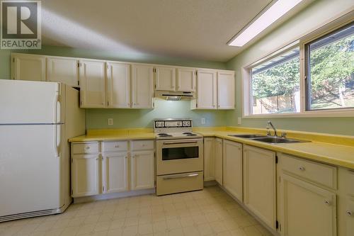 272 Alder Drive, Logan Lake, BC - Indoor Photo Showing Kitchen With Double Sink