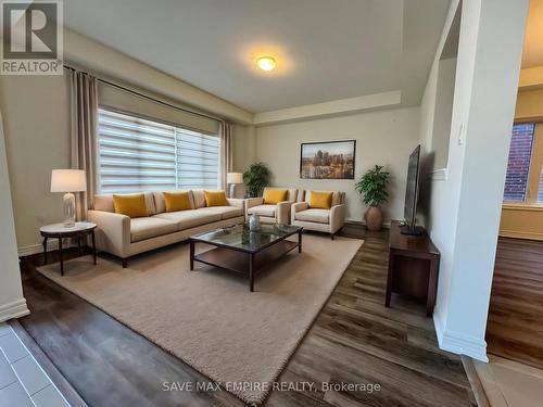 3637 Allen Trail Ridge, Fort Erie, ON - Indoor Photo Showing Living Room