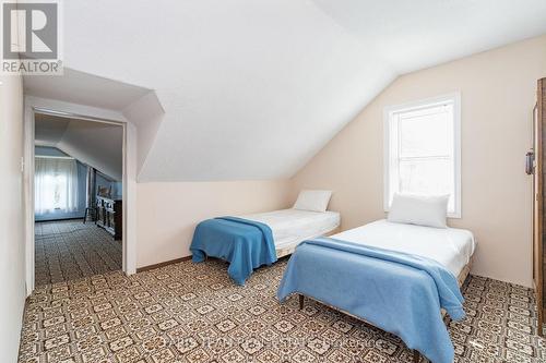 205262 Highway 26, Meaford, ON - Indoor Photo Showing Bedroom