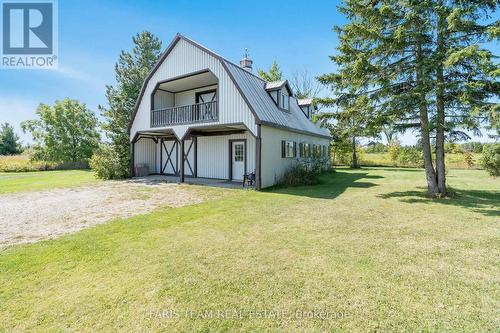 205262 Highway 26, Meaford, ON - Outdoor