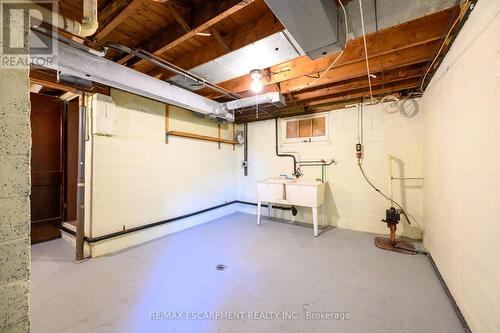 4119 Victoria Avenue, Lincoln, ON - Indoor Photo Showing Basement