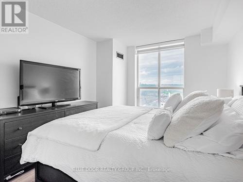 1004 - 21 Overlea Boulevard, Toronto (Thorncliffe Park), ON - Indoor Photo Showing Bedroom