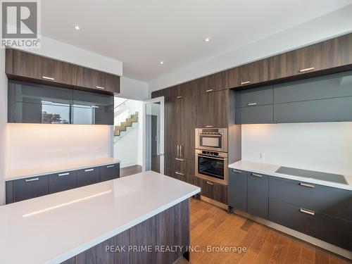 Ph22 - 55 Merchants' Wharf, Toronto (Waterfront Communities), ON - Indoor Photo Showing Kitchen