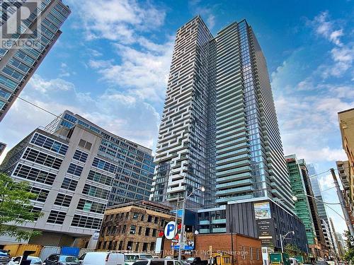 1411 - 25 Richmond Street E, Toronto (Church-Yonge Corridor), ON - Outdoor With Facade