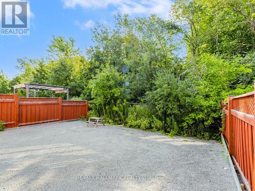 34 Elmeade Lane, Whitchurch-Stouffville, ON - Outdoor