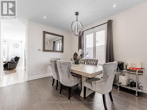 34 Elmeade Lane, Whitchurch-Stouffville, ON - Indoor Photo Showing Dining Room