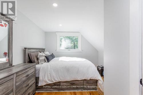 157 Woodland Drive, Wasaga Beach, ON - Indoor Photo Showing Bedroom