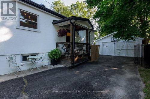 31 Newton Street S, Barrie, ON - Outdoor