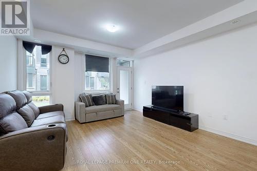 74 - 9460 The Gore Road, Brampton (Bram East), ON - Indoor Photo Showing Living Room