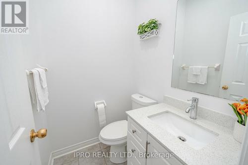 335 Bessborough Drive, Milton (Harrison), ON - Indoor Photo Showing Bathroom